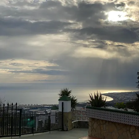 Luxury -jacuzzi, Heated Pool, Stunning Views