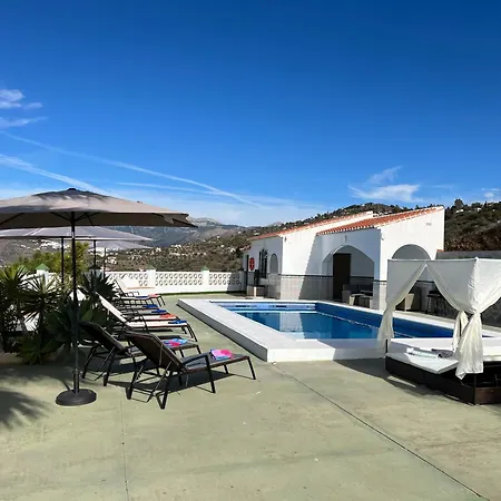 Luxury -jacuzzi, Heated Pool, Stunning Views Villa
