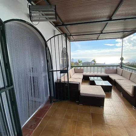 Villa Luxury -jacuzzi, Heated Pool, Stunning Views