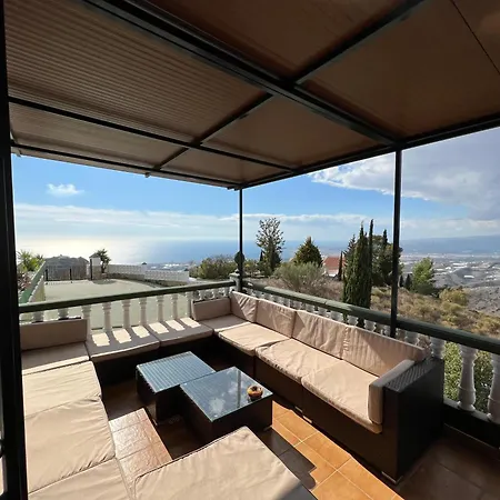 Villa Luxury -jacuzzi, Heated Pool, Stunning Views *