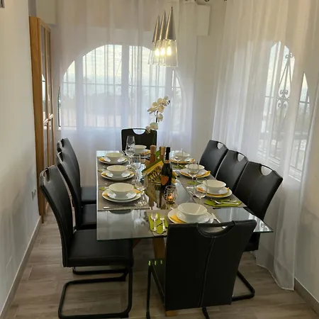 Villa Luxury -jacuzzi, Heated Pool, Stunning Views